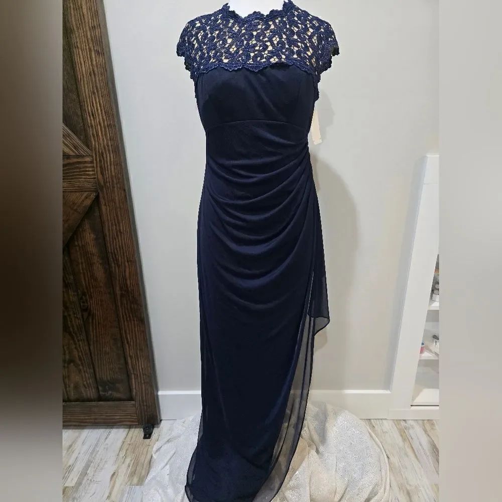 Alex Evenings Lace Ruffle Column Gown Nwt Size 10 Navy Blue — image 4 of 6